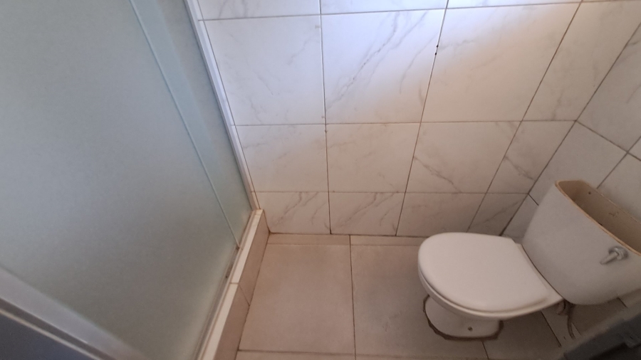 17 Bedroom Property for Sale in Universitas Free State